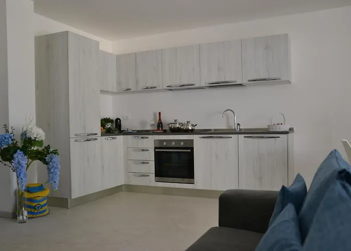 Il Crepuscolo Apartment - Villaggio Di Mary